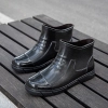 2022  winter thermal men design low hem women rain boot flat rain boot Color color 1